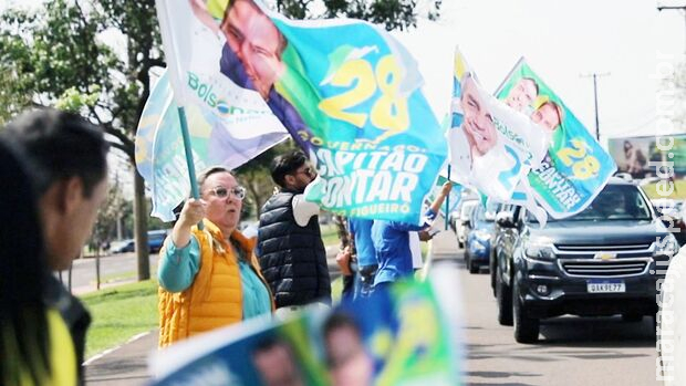 1º Adesivaço em apoio ao Capitão Contar e Bolsonaro agitou os altos da Afonso Pena 1º Adesivaço em apoio ao Capitão Contar e Bolsonaro agitou os altos da Afonso Pena