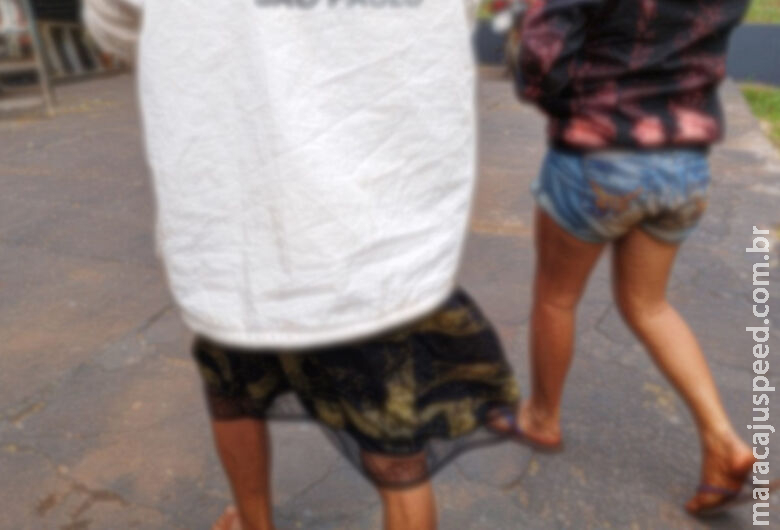 Adolescente matou tio para defender mulher que estava sendo enforcada Adolescente matou tio para defender mulher que estava sendo enforcada