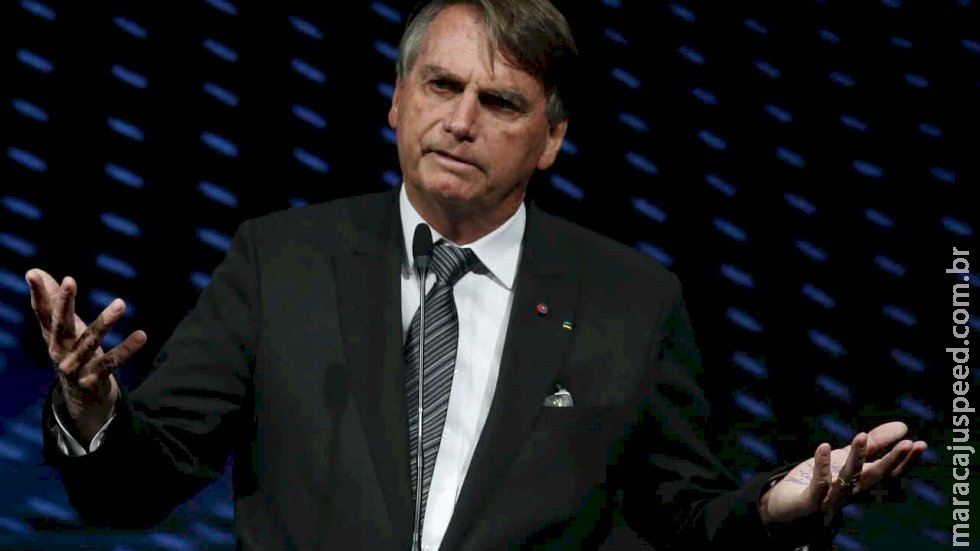 Bolsonaro sobe o tom contra Moraes e pede explicações sobre operação da PF Bolsonaro sobe o tom contra Moraes e pede explicações sobre operação da PF
