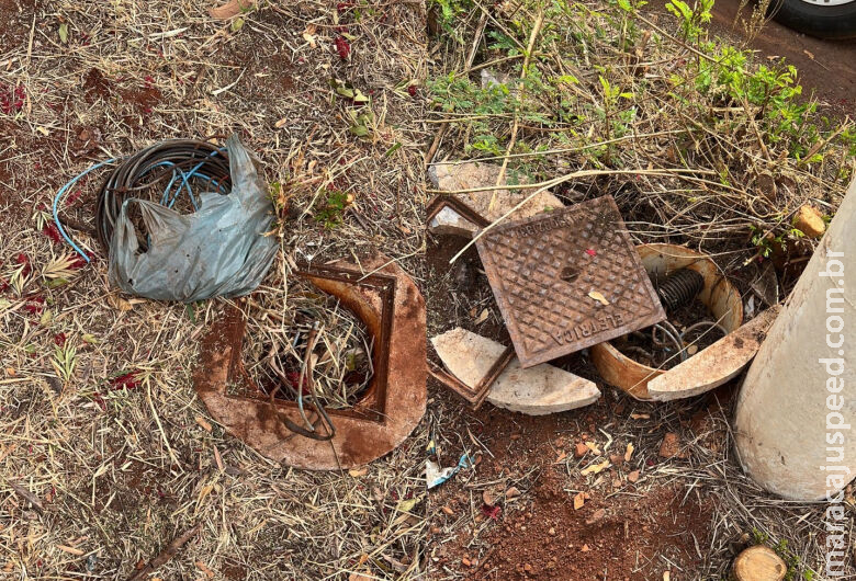 Cinco dias após ser detido por furto, menor é flagrado cometendo crime no mesmo local Cinco dias após ser detido por furto, menor é flagrado cometendo crime no mesmo local