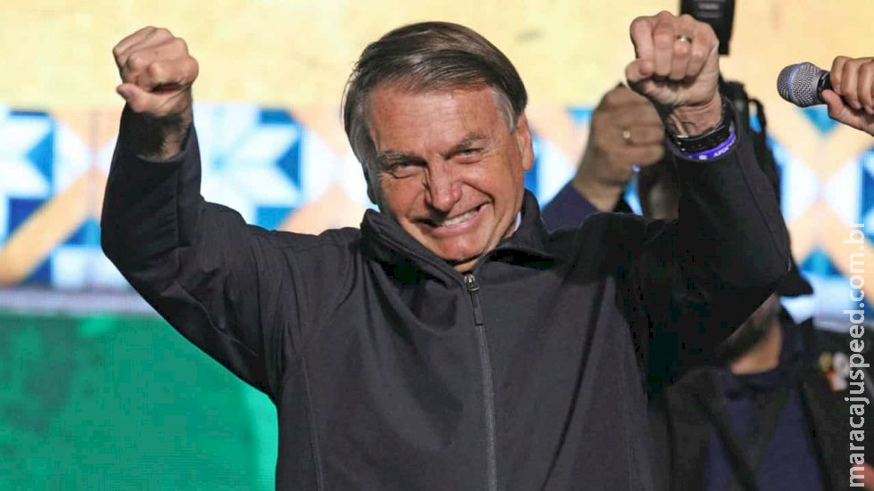 Coligação de Bolsonaro tem disparada de candidatos e lança mais de 4 mil nomes Coligação de Bolsonaro tem disparada de candidatos e lança mais de 4 mil nomes