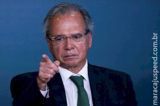Guedes diz que seguirá no governo se Bolsonaro for reeleito Guedes diz que seguirá no governo se Bolsonaro for reeleito