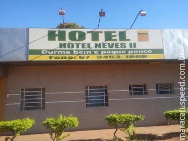 Hotel fica sem energia elétrica após tentarem furtar cabos de cobre Hotel fica sem energia elétrica após tentarem furtar cabos de cobre