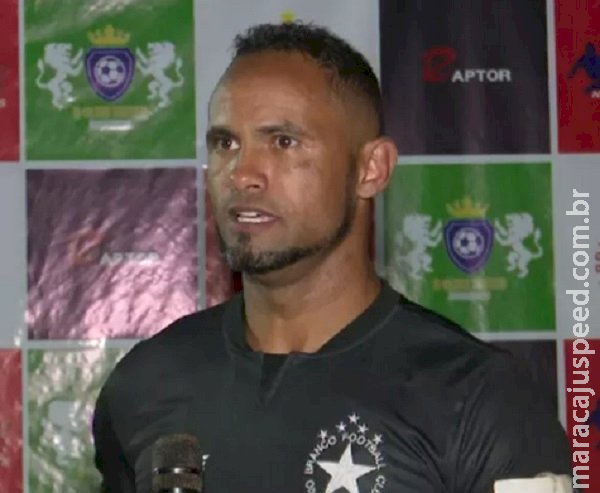 Justiça manda prender goleiro Bruno por atraso na pensão alimentícia Justiça manda prender goleiro Bruno por atraso na pensão alimentícia