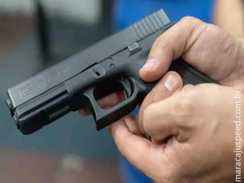 Morador que atirou após crianças tocarem campainha da casa tem liberdade concedida Morador que atirou após crianças tocarem campainha da casa tem liberdade concedida