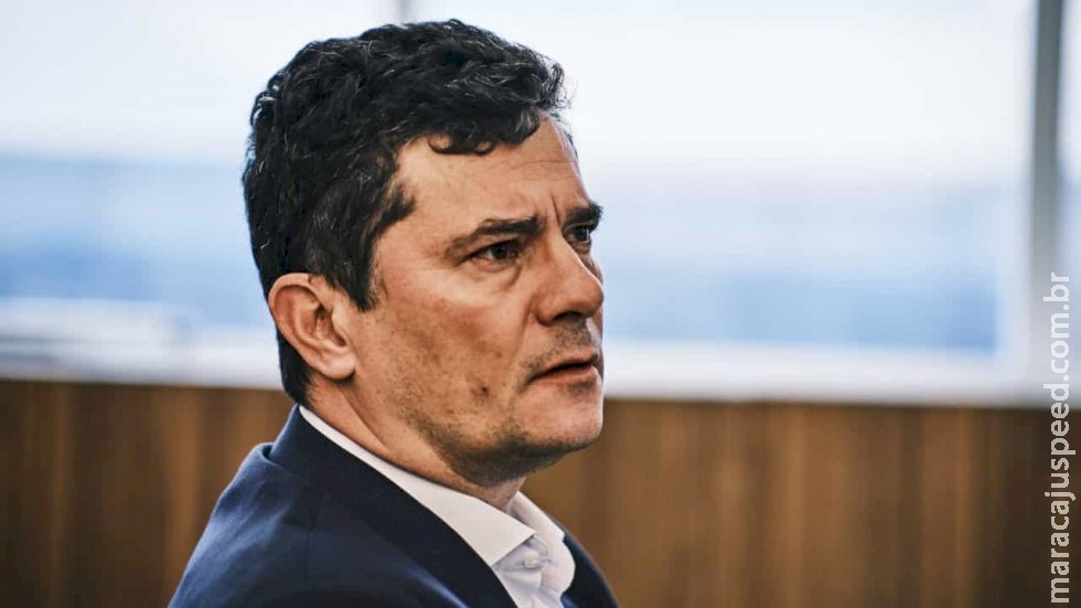 Moro registra candidatura e declara R$ 1,6 milhão em bens, sendo R$ 392 mil no exterior