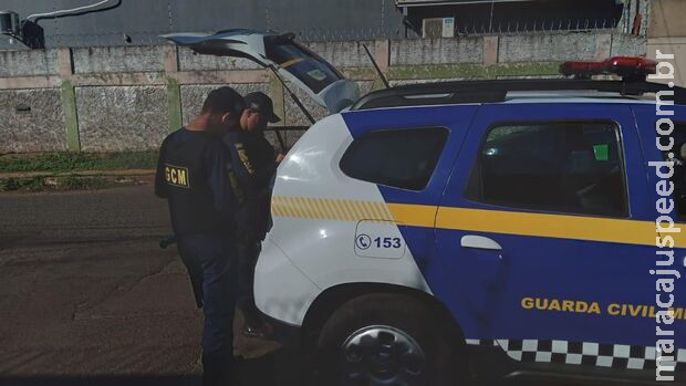 Motociclista tenta atropelar guarda municipal e acaba preso no São Jorge da Lagoa Motociclista tenta atropelar guarda municipal e acaba preso no São Jorge da Lagoa
