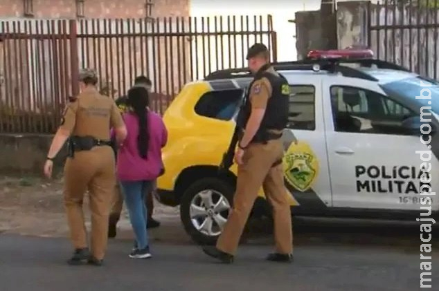 Mulher é presa após matar os dois filhos; polícia foi acionada após 15 dias Mulher é presa após matar os dois filhos; polícia foi acionada após 15 dias