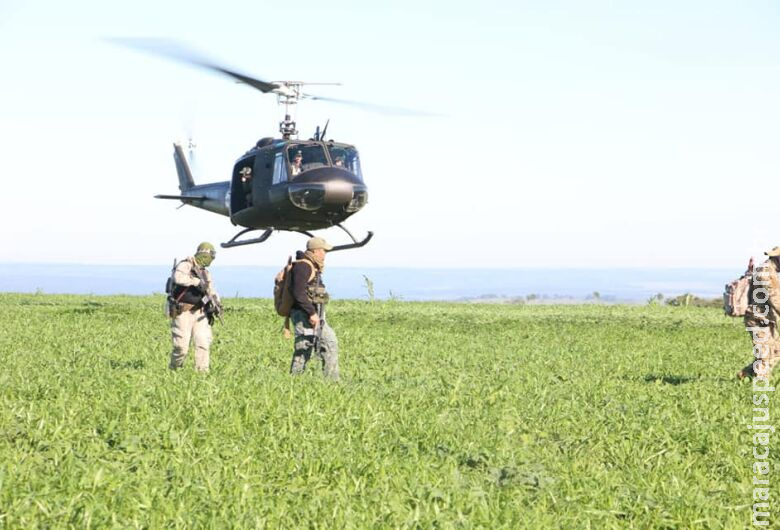 Operação na fronteira destrói mais de 500 toneladas de maconha e acampamentos do tráfico Operação na fronteira destrói mais de 500 toneladas de maconha e acampamentos do tráfico