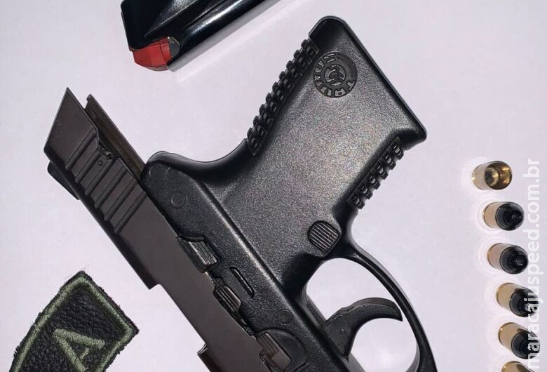 Pescador é preso por porte ilegal de pistola com numeração raspada Pescador é preso por porte ilegal de pistola com numeração raspada