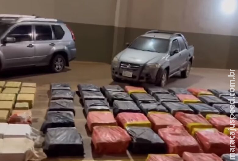 Polícia localiza base do tráfico na fronteira e destrói 18 toneladas de drogas Polícia localiza base do tráfico na fronteira e destrói 18 toneladas de drogas