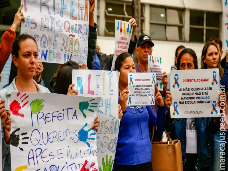 Prefeitura nega acordo com a Defensoria em ação que cobra professor auxiliar para autistas Prefeitura nega acordo com a Defensoria em ação que cobra professor auxiliar para autistas