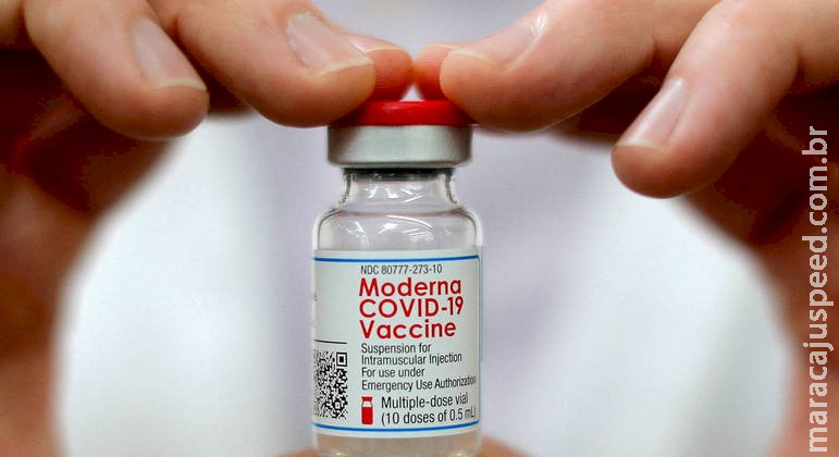 Reino Unido aprova primeira vacina específica contra a Ômicron