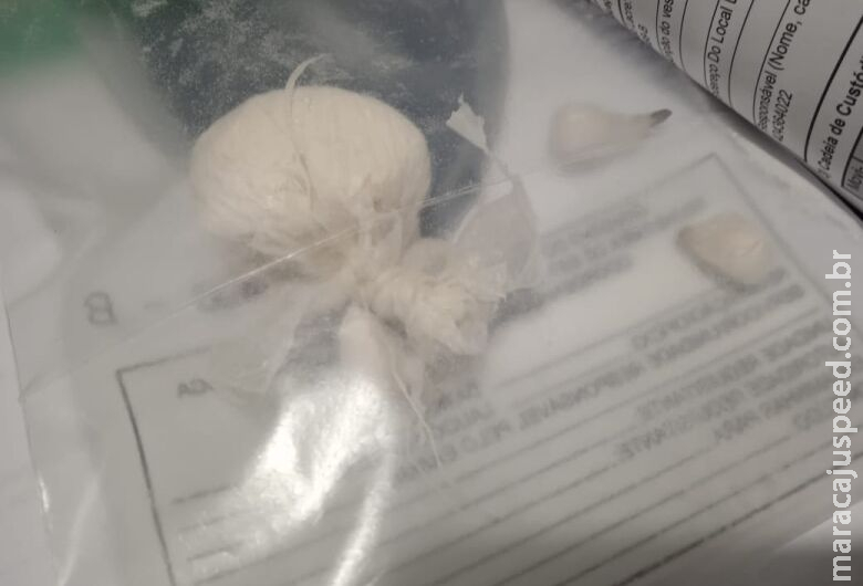 Interno do regime semiaberto é flagrado com porções de cocaína Interno do regime semiaberto é flagrado com porções de cocaína