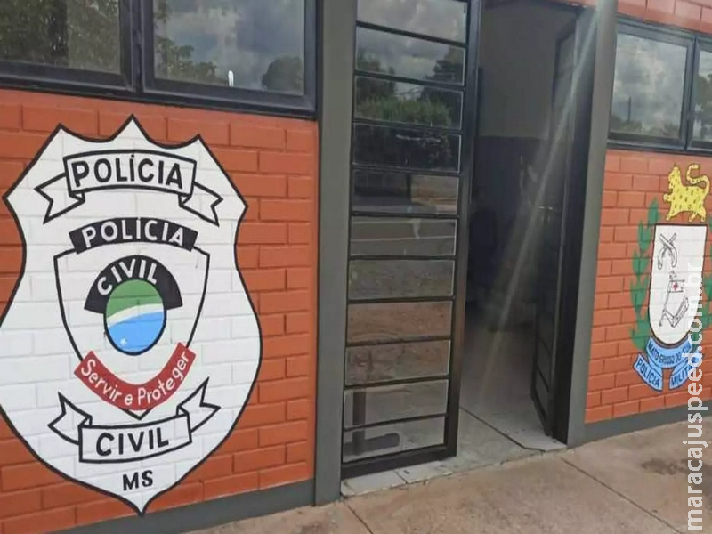 Adolescente é estuprada por padrasto enquanto mãe dormia em quarto Adolescente é estuprada por padrasto enquanto mãe dormia em quarto