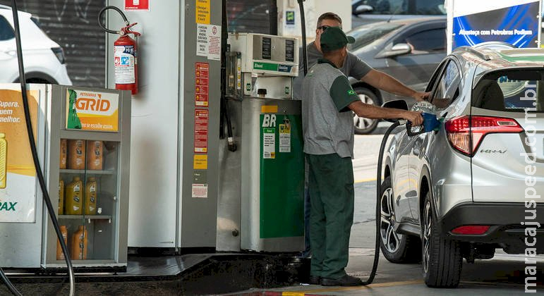 Brasil tem gasolina mais barata que Estados Unidos, Japão e Alemanha Brasil tem gasolina mais barata que Estados Unidos, Japão e Alemanha