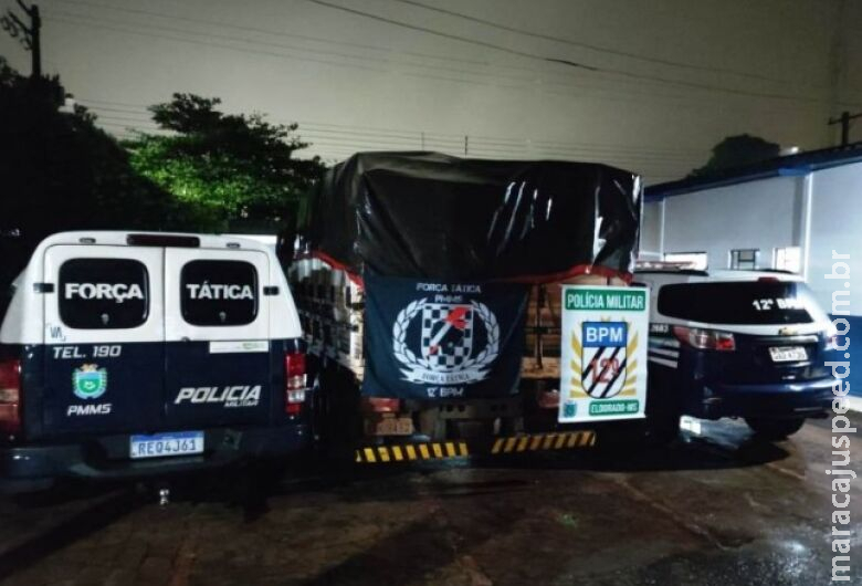 Caminhão é apreendido com carga de cigarro avaliada em mais de R$ 700 mil