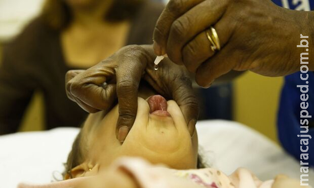Campanha de vacinação contra a pólio segue até sexta-feira