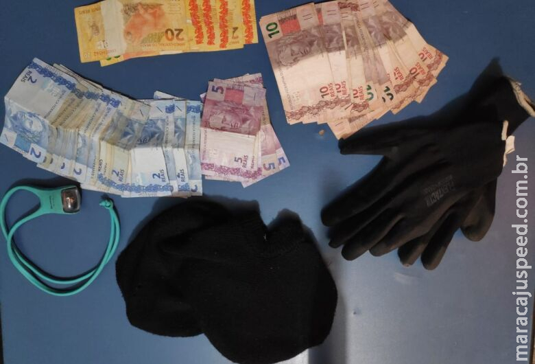 Homem é preso após invadir estabelecimento comercial e furtar dinheiro Homem é preso após invadir estabelecimento comercial e furtar dinheiro