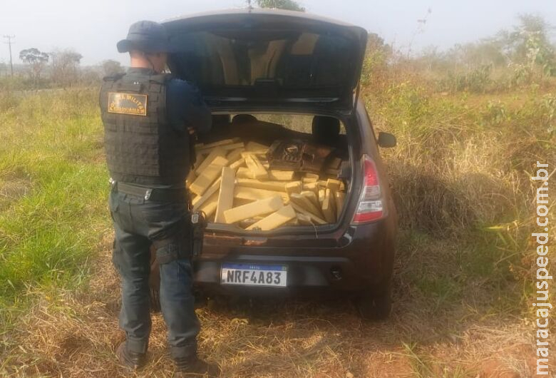 Homem é preso com mais de meia tonelada de maconha em rodovia estadual Homem é preso com mais de meia tonelada de maconha em rodovia estadual