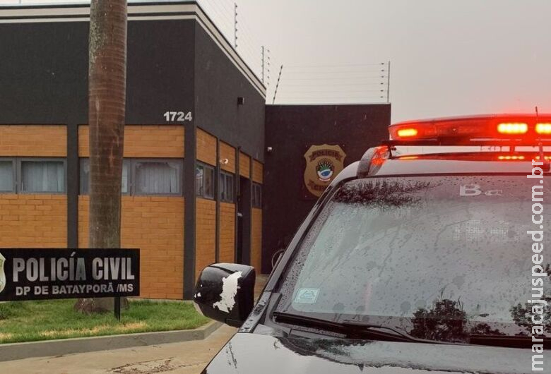 Homem é preso tentando furtar caminhão em posto de combustível Homem é preso tentando furtar caminhão em posto de combustível