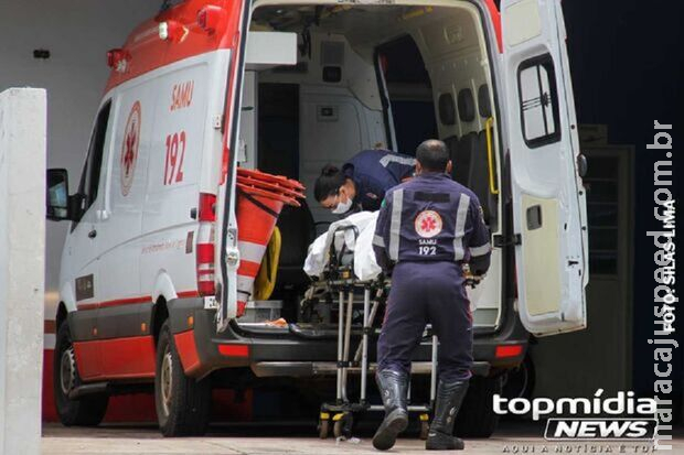 Idoso morre engasgado com pedaço de frango no Universitário Idoso morre engasgado com pedaço de frango no Universitário