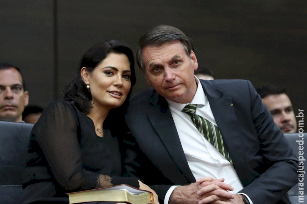 Ministra do TSE restringe aparição de Michelle em propaganda eleitoral de Bolsonaro Ministra do TSE restringe aparição de Michelle em propaganda eleitoral de Bolsonaro
