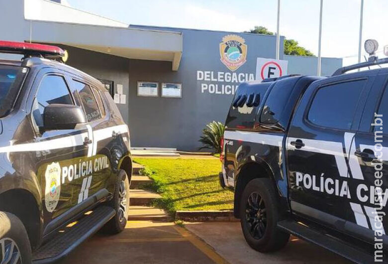 Motorista de carro de secretaria de educação é flagrado com pasta base de cocaína
