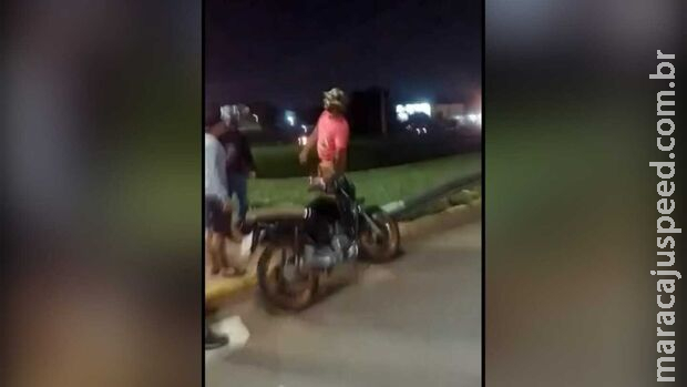 Motorista que apanhou estava em surto e queria esfaquear motociclistas