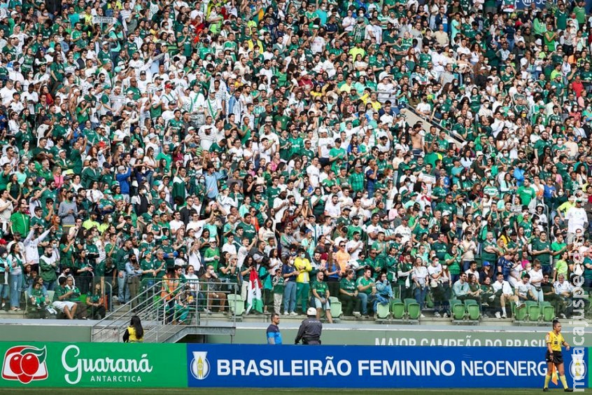 Palmeiras x Corinthians terá o maior público da história do futebol feminino no Allianz Parque Palmeiras x Corinthians terá o maior público da história do futebol feminino no Allianz Parque