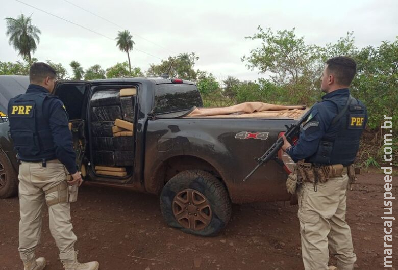 PRF apreende 1,5 tonelada de maconha em Guia Lopes da Laguna PRF apreende 1,5 tonelada de maconha em Guia Lopes da Laguna