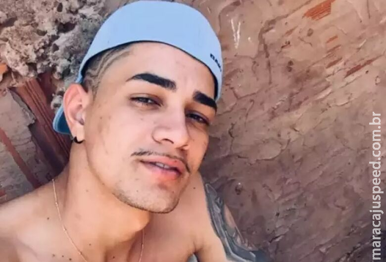 Rapaz que morreu em posto, foi atingido por tiro disparado por PM Rapaz que morreu em posto, foi atingido por tiro disparado por PM