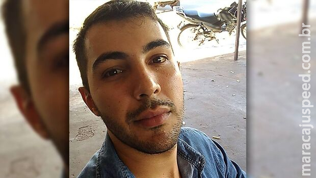 Rapaz que tentou salvar a mãe da morte ganha alta e deixa Santa Casa Rapaz que tentou salvar a mãe da morte ganha alta e deixa Santa Casa
