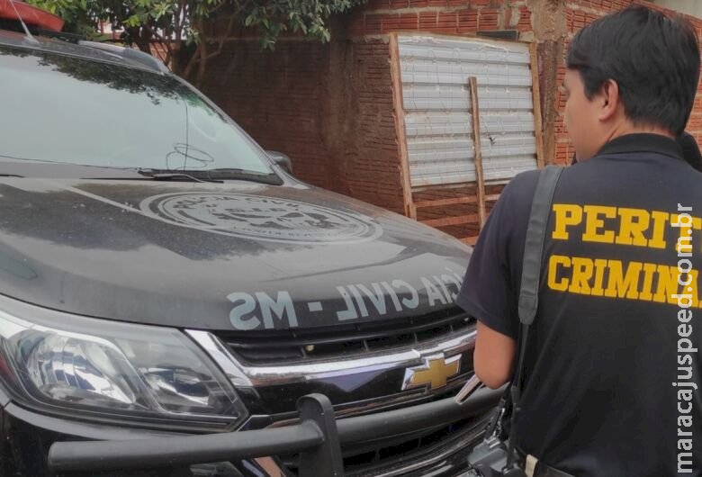 Roupas encontradas junto a ossada são reconhecidas por tia de jovem desaparecida Roupas encontradas junto a ossada são reconhecidas por tia de jovem desaparecida