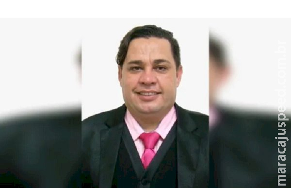 Vereador é morto a tiros na porta de casa no interior de São Paulo Vereador é morto a tiros na porta de casa no interior de São Paulo