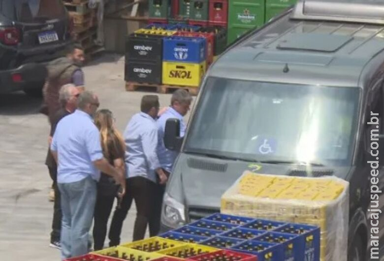 Agenda de candidato ao Governo é suspensa após tiroteio em favela