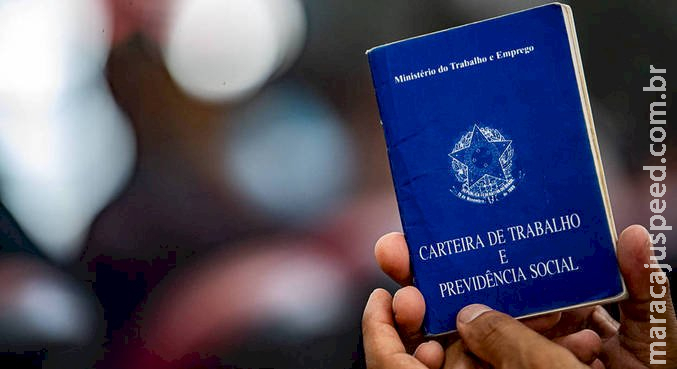 Brasil cria 278 mil novos empregos com carteira assinada em setembro Brasil cria 278 mil novos empregos com carteira assinada em setembro