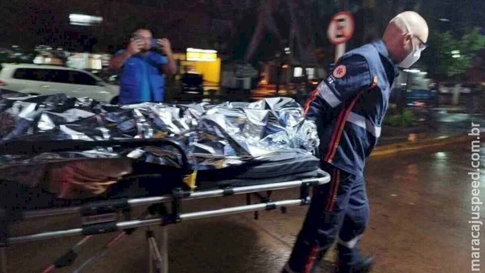 Crianças são atingidas por raio e vão parar no hospital em MS Crianças são atingidas por raio e vão parar no hospital em MS