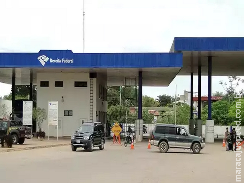 Dois são condenados por importação de 1,4 tonelada de roupas falsificadas Dois são condenados por importação de 1,4 tonelada de roupas falsificadas