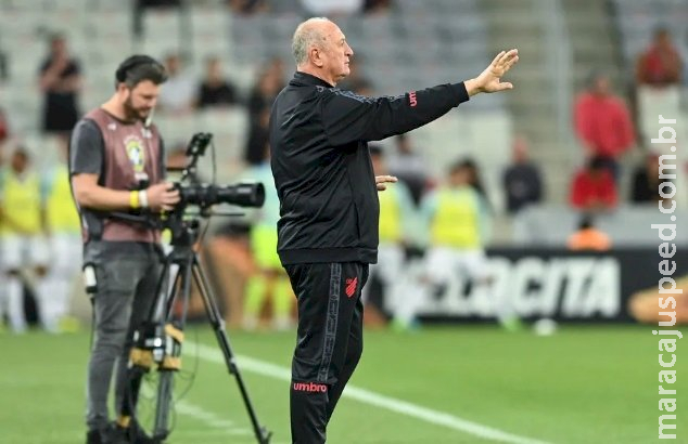 Felipão aprova jogo único por diminuir favoritismo do Flamengo Felipão aprova jogo único por diminuir favoritismo do Flamengo