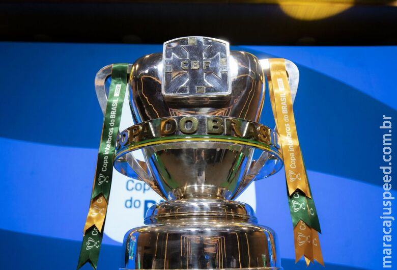 Flamengo e Corinthians decidem hoje a Copa do Brasil Flamengo e Corinthians decidem hoje a Copa do Brasil