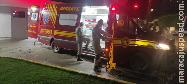 Homem é baleado em frente de casa no Guanandi Homem é baleado em frente de casa no Guanandi