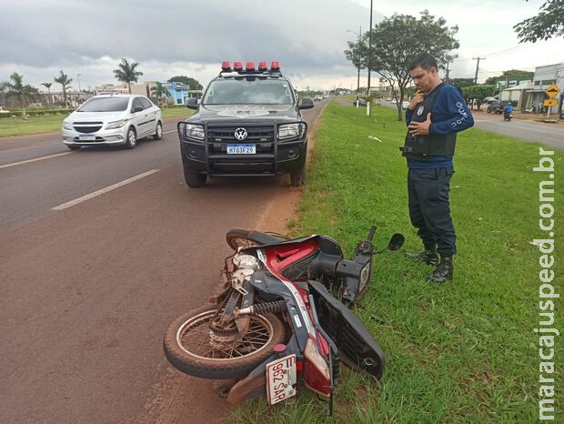 Homem joga moto no chão e foge de abordagem em Ponta Porã Homem joga moto no chão e foge de abordagem em Ponta Porã