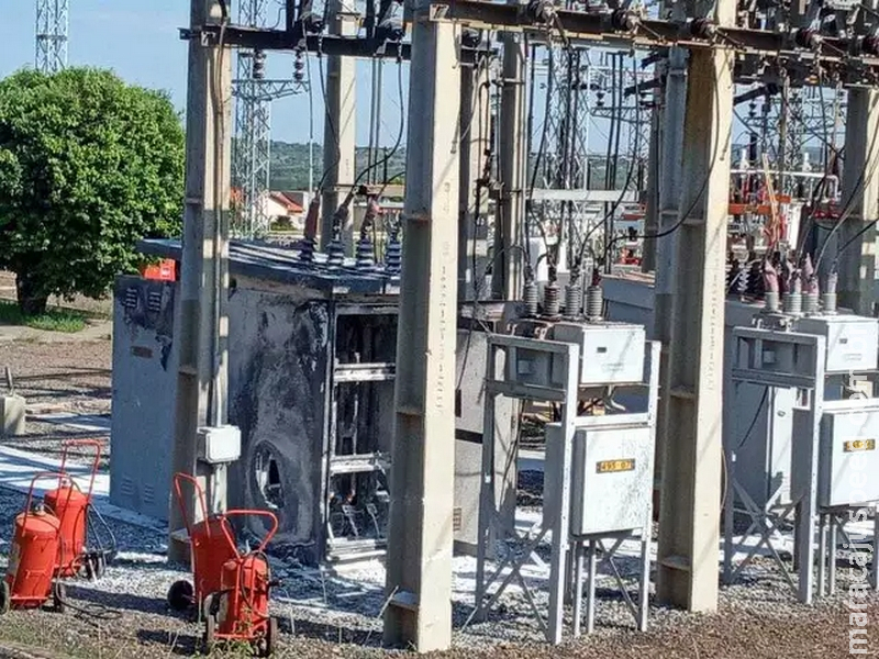 Incêndio em subestação deixa 33 mil moradores sem energiaS Incêndio em subestação deixa 33 mil moradores sem energiaS