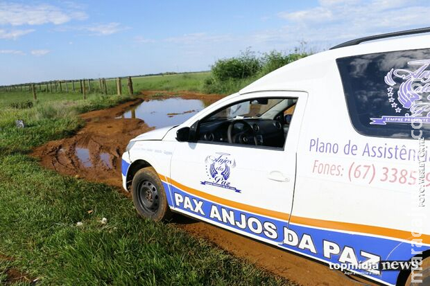 Jovem é encontrado morto próximo de aldeia em Tacuru Jovem é encontrado morto próximo de aldeia em Tacuru