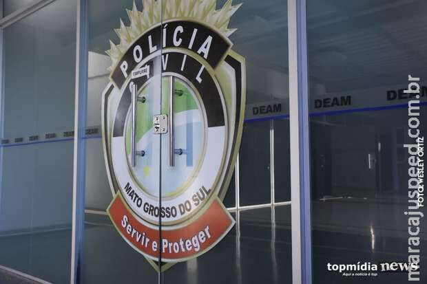 Jovem espanca ex-namorada, leva mulher no médico e acaba preso em Campo Grande Jovem espanca ex-namorada, leva mulher no médico e acaba preso em Campo Grande