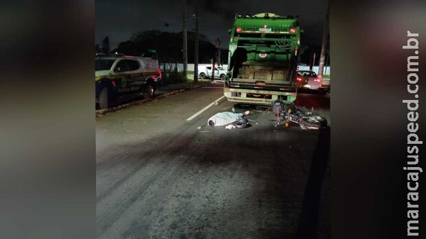 Motociclista bate em traseira de caminhão e morre em Campo Grande