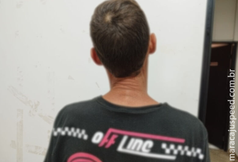 Motociclista tenta atropelar desafeto duas vezes e acaba preso