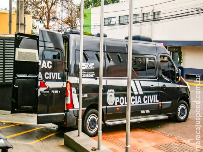 Motorista é esfaqueado por dupla durante roubo na Avenida Bom Pastor em Campo Grande Motorista é esfaqueado por dupla durante roubo na Avenida Bom Pastor em Campo Grande