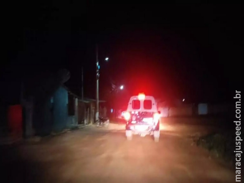 Mulher tem vísceras expostas ao ser esfaqueada por vizinho durante briga e morre no hospital Mulher tem vísceras expostas ao ser esfaqueada por vizinho durante briga e morre no hospital